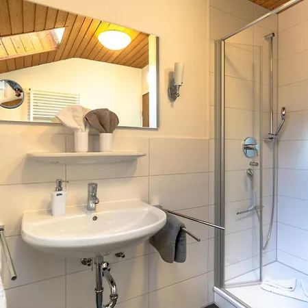 Haus Bollwein Whg 4 *